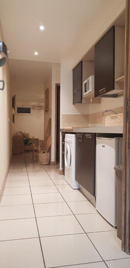 Palmae De Boucan Canot T2 St-Gilles A 200M De La Plage Сен-Жиль-ле-Бэн Экстерьер фото